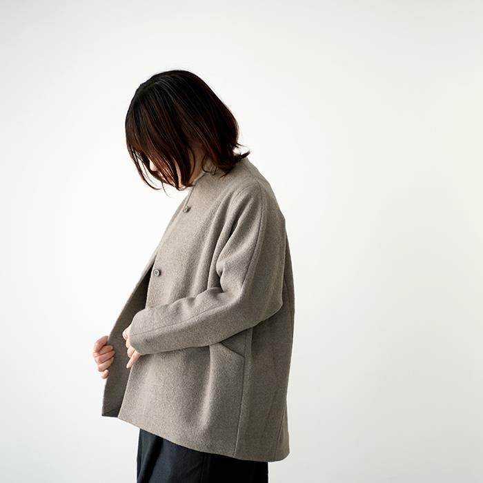 evam eva プレスウールショートコート