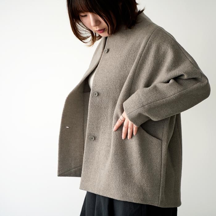 evam eva プレスウールショートコート