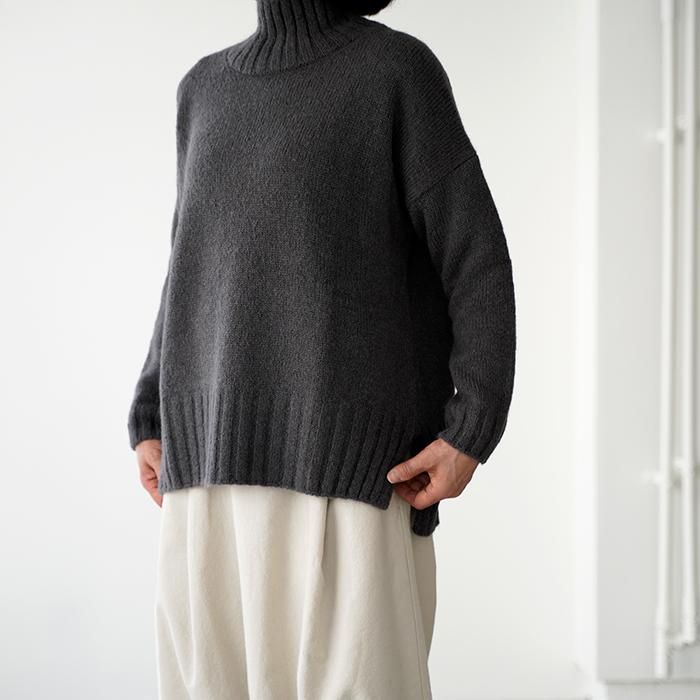 evam eva エヴァムエヴァ