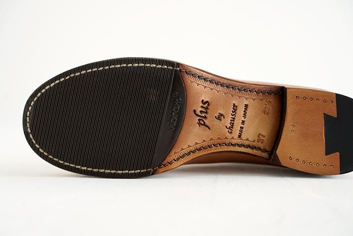 plus by chausser プリュス バイ ショセ チャッカ ブーツ PC5035