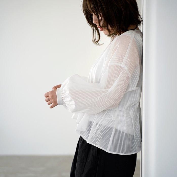 kijinokanosei キジノカノウセイ tuck blouse nagi WHITE 777025 kijinokanosei キジノカノウセイ tuck blouse nagi WHITE 777025