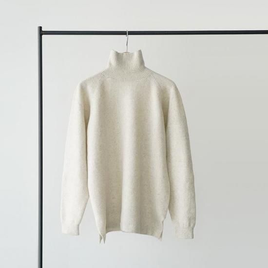 MITTAN ミッタン ウルグアイウールタートルセーター KN-34 薄灰