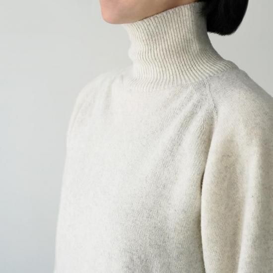 MITTAN ミッタン ウルグアイウールタートルセーター KN-34 薄灰 メンズ