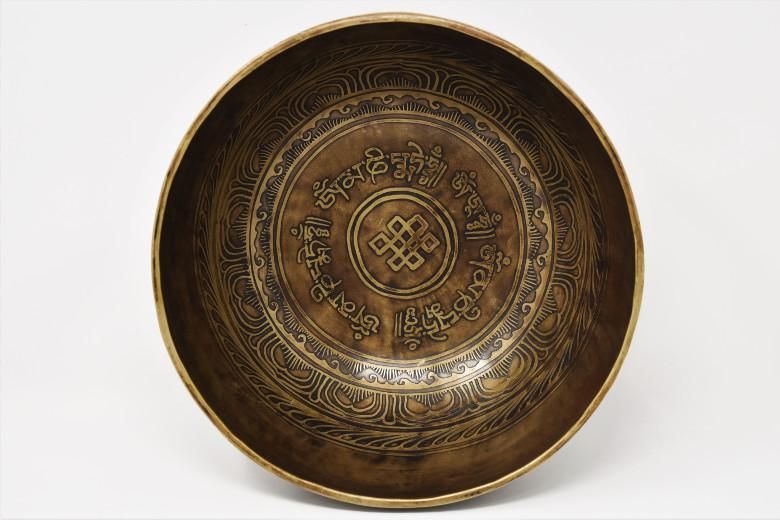 シンギングボウル チベタンボウル 展示品 直径約22cm×1020g 進ん シンギングボウル チベタンボウル 展示品 直径約22cm×1020g 進ん