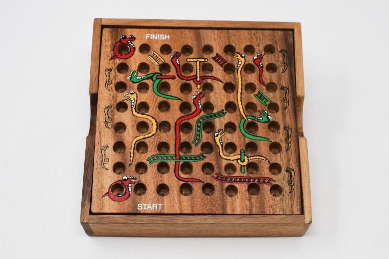 スネーク ラダー 木製ゲーム 蛇と梯子 Snakes And Ladders タイ雑貨 Lapislazuli スネーク ラダー 木製ゲーム 蛇と梯子 Snakes And Ladders タイ雑貨 Lapislazuli