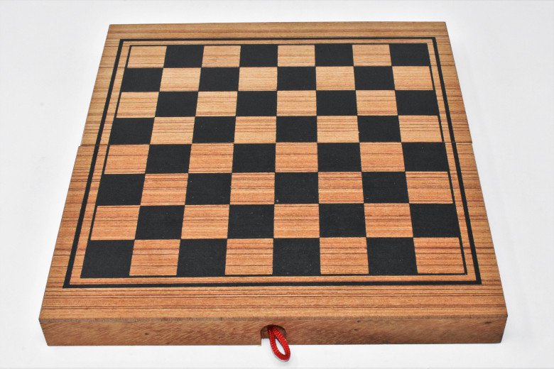 チェス&バックギャモン&チェッカー・Ｍサイズ【木製ゲーム】/折り畳み 