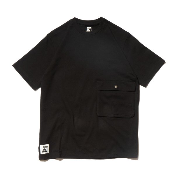 <img class='new_mark_img1' src='https://img.shop-pro.jp/img/new/icons5.gif' style='border:none;display:inline;margin:0px;padding:0px;width:auto;' />MAX WEIGHT D/POCKET TEE - BLACK