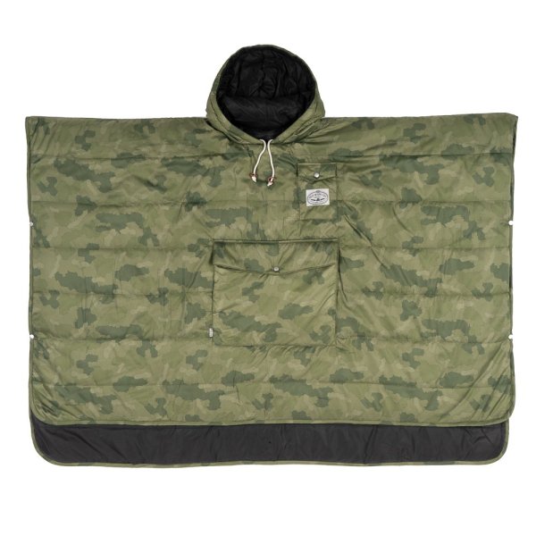 <img class='new_mark_img1' src='https://img.shop-pro.jp/img/new/icons5.gif' style='border:none;display:inline;margin:0px;padding:0px;width:auto;' />PONCHO - FURRY CAMO