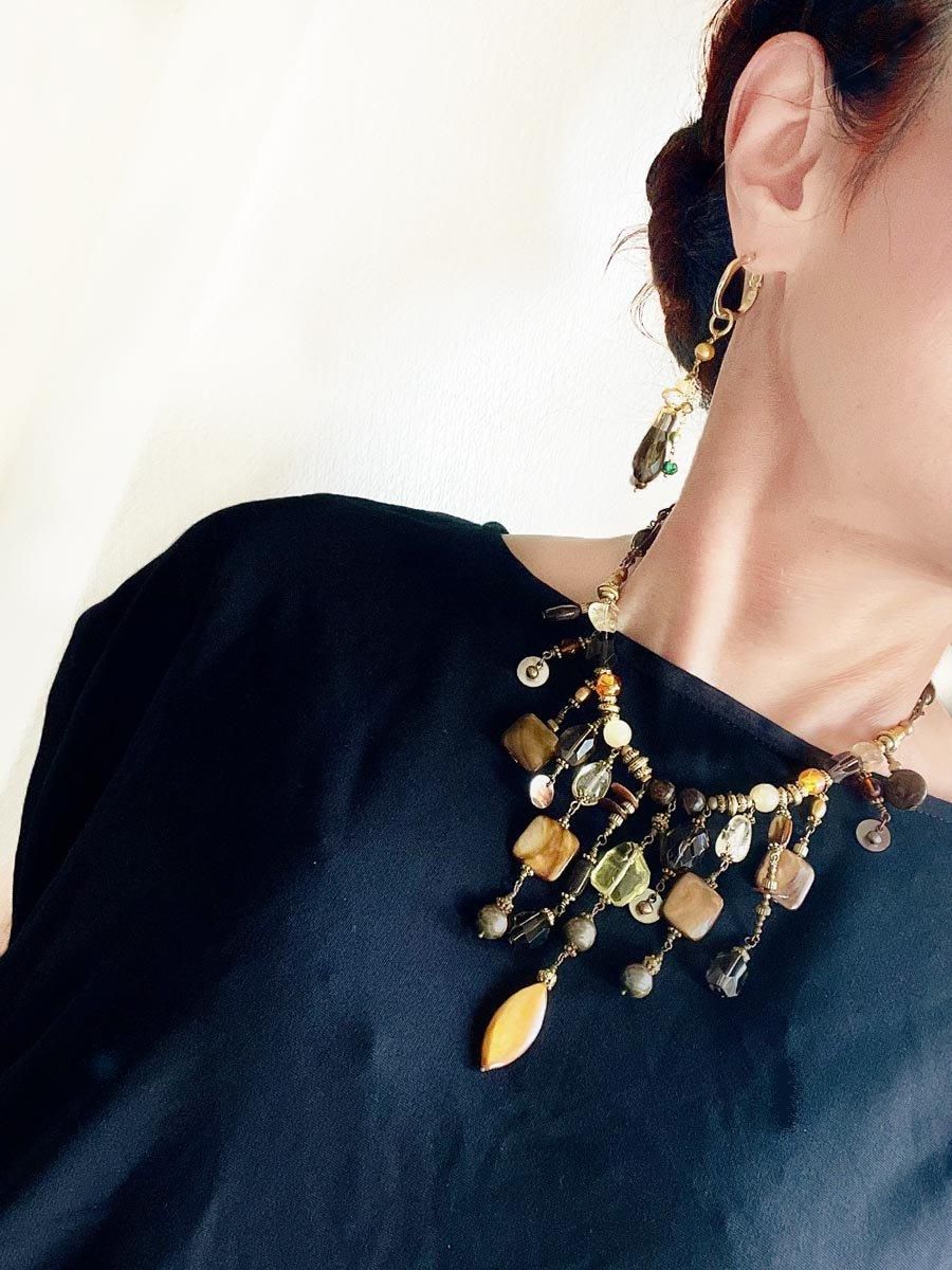 大ぶり ゴールド 天然石 ビーズネックレス 大粒 ボヘミアン フリンジ