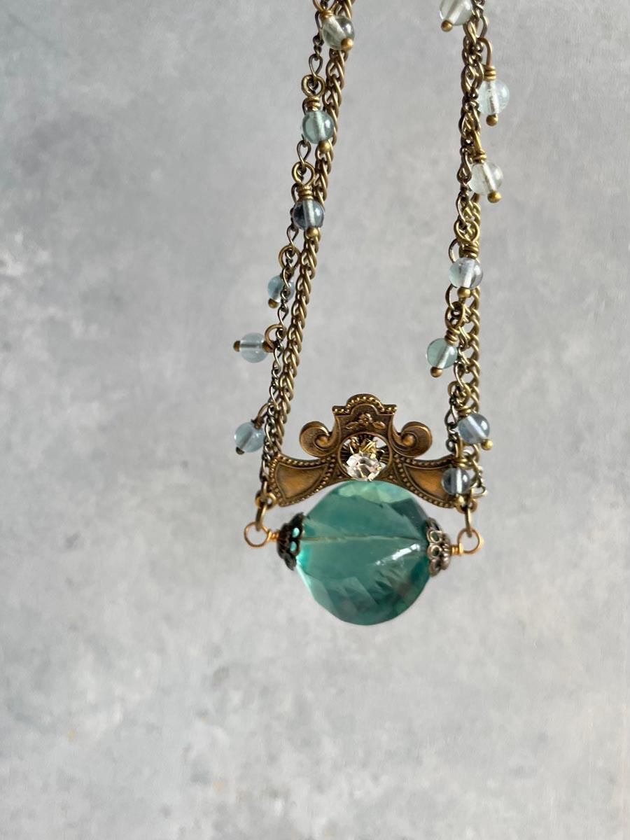 【blue.ks】天然フローライトの一粒ネックレストップ 大粒 ブルーフローライト ペンダントトップ ネックレス チェーン