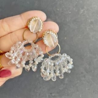 水晶(クリスタル) ピアス・イヤリング、ゴールドアクセサリー