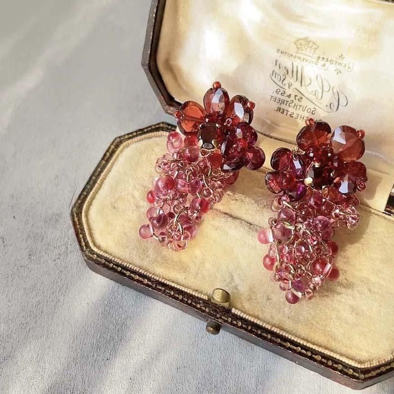 天然石ピアス red pack 宝石質プチ天然石サージカルステンレスミニピアスBOX付き｜SHAHA