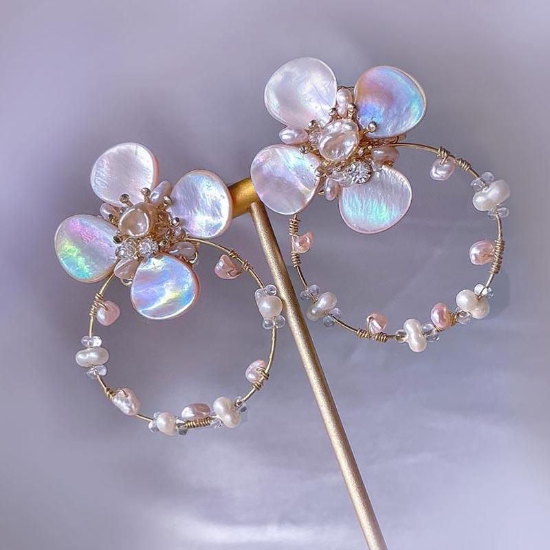 ピンク フラワー 大ぶり イヤリング ピアス ゴールド 桜 天然石