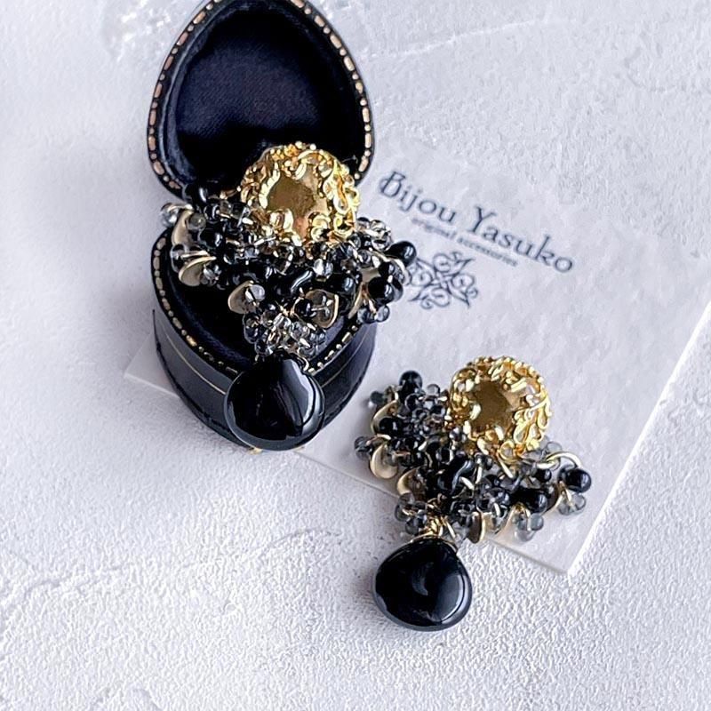 ヴィンテージ ボタン ピアス・イヤリング アンティーク ゴールド