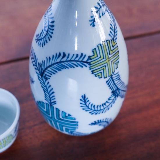 【骨董品】時代・年代物の昔の徳利２点セット（醤油・酒入れ等） 骨董・レトロマニア必見】時代・年代物の昔の徳利2点セット