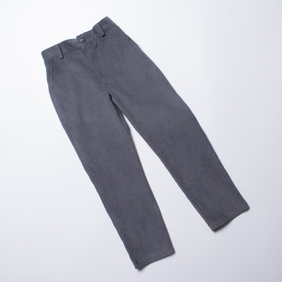 <img class='new_mark_img1' src='https://img.shop-pro.jp/img/new/icons14.gif' style='border:none;display:inline;margin:0px;padding:0px;width:auto;' />Amaia Kids - Theodore trousers - Grey blue アマイアキッズ - コーデュロイパンツ