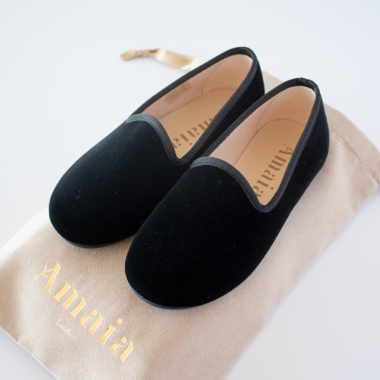<img class='new_mark_img1' src='https://img.shop-pro.jp/img/new/icons14.gif' style='border:none;display:inline;margin:0px;padding:0px;width:auto;' />Amaia Kids - Slippers  shoes - Black velvet アマイアキッズ - ベロアスリッポンシューズ