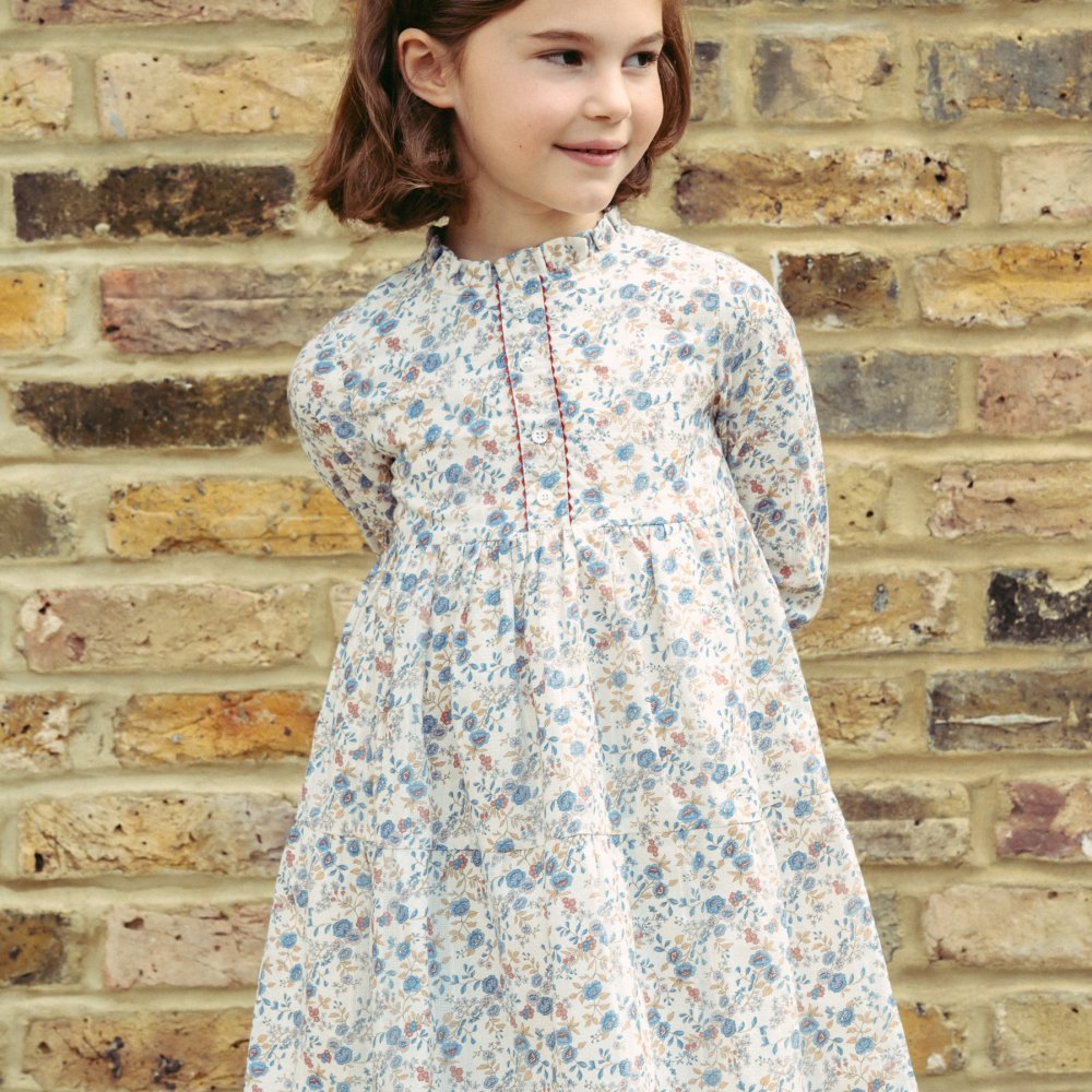 <img class='new_mark_img1' src='https://img.shop-pro.jp/img/new/icons14.gif' style='border:none;display:inline;margin:0px;padding:0px;width:auto;' />Amaia Kids - Paz dress - Floral アマイアキッズ - 花柄ワンピース