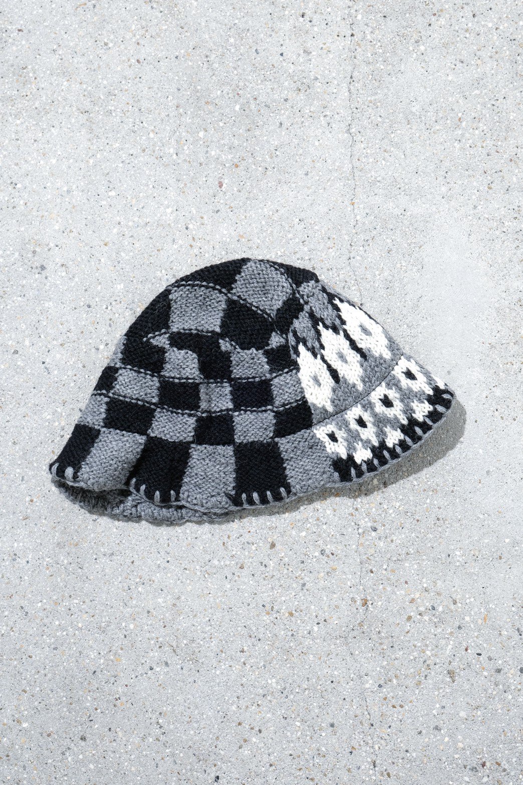 NOMA t.d. / Patchwork Hand-knit Hat
