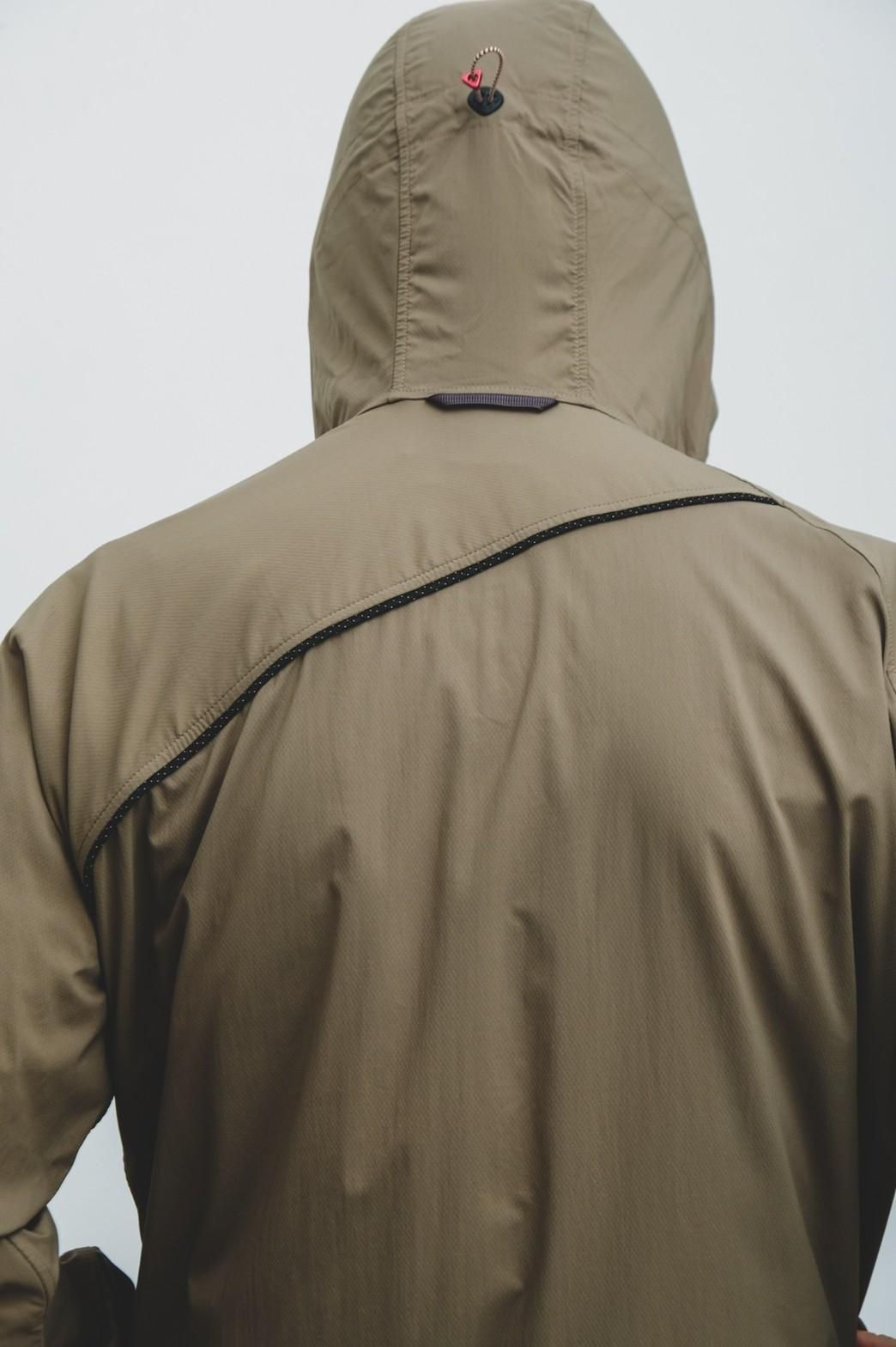 KLATTERMUSEN / 74 Levitend Active Hooded Jacket - IMA:ZINE