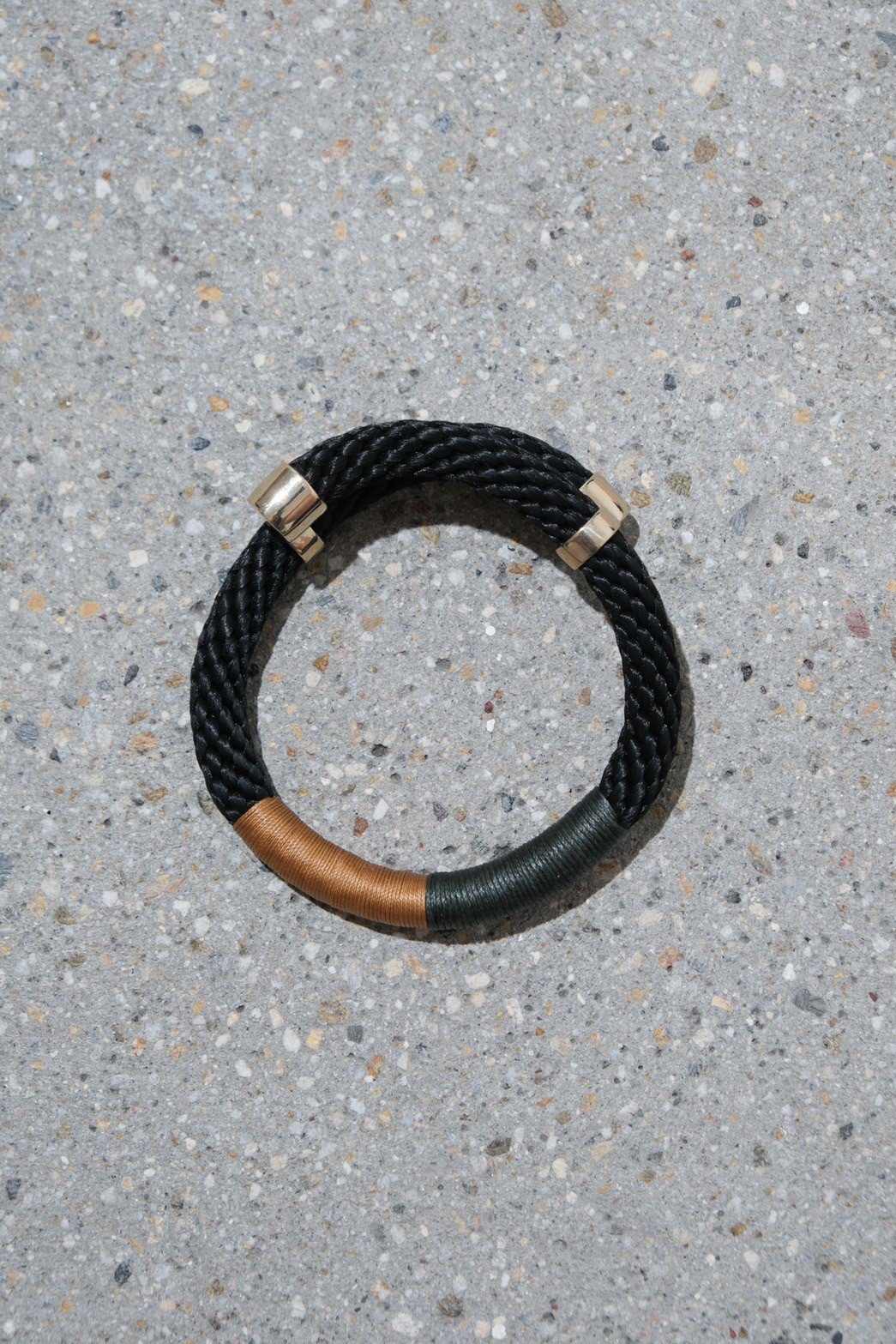 PICHULIK / wrap bracelet black camel olive