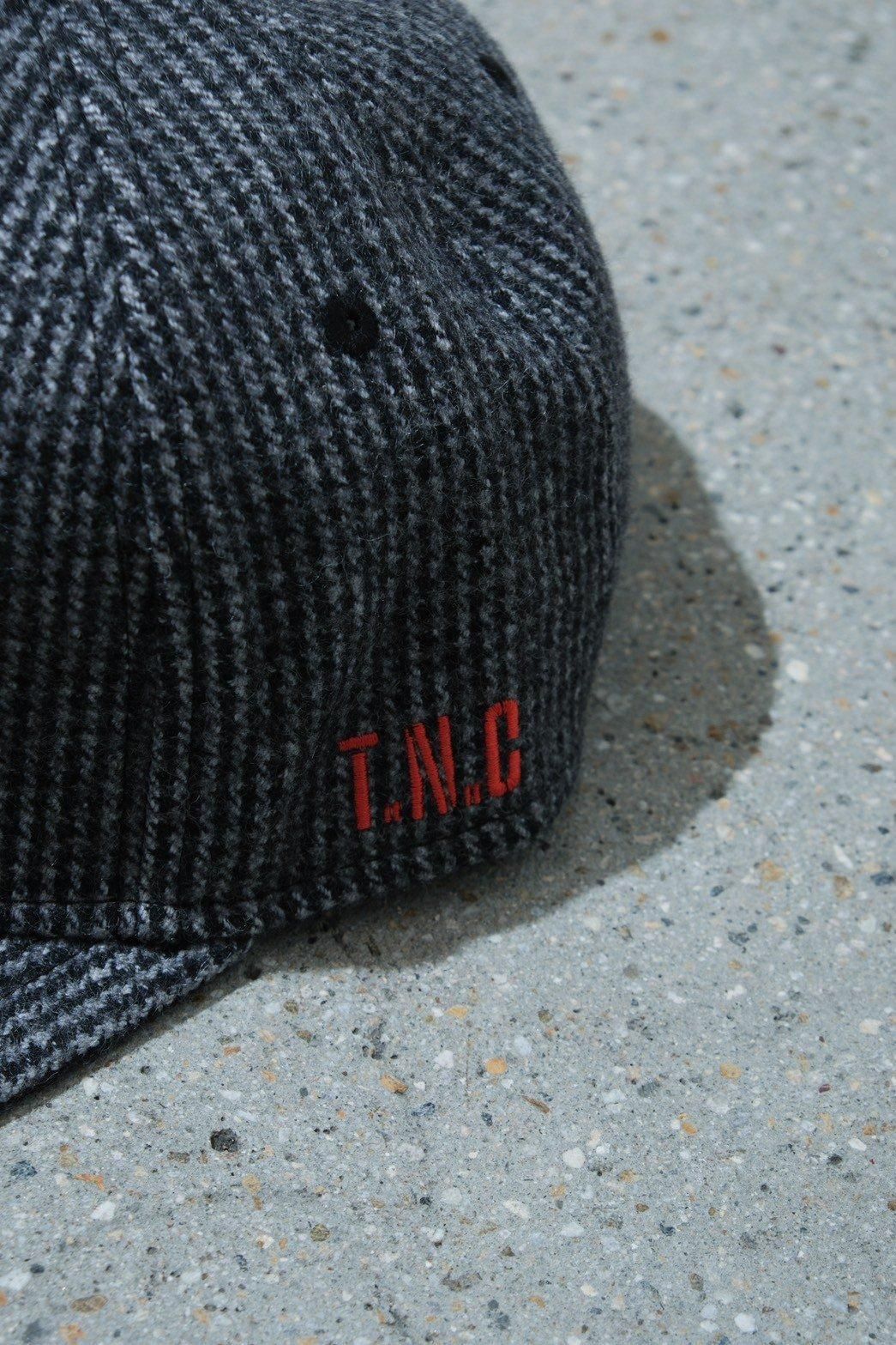 FAF Studed fraves cap セレクトショップ O EXCLUSIVE】FAKE AS FLOWERS Studed FAF Mesh Cap（キャップ