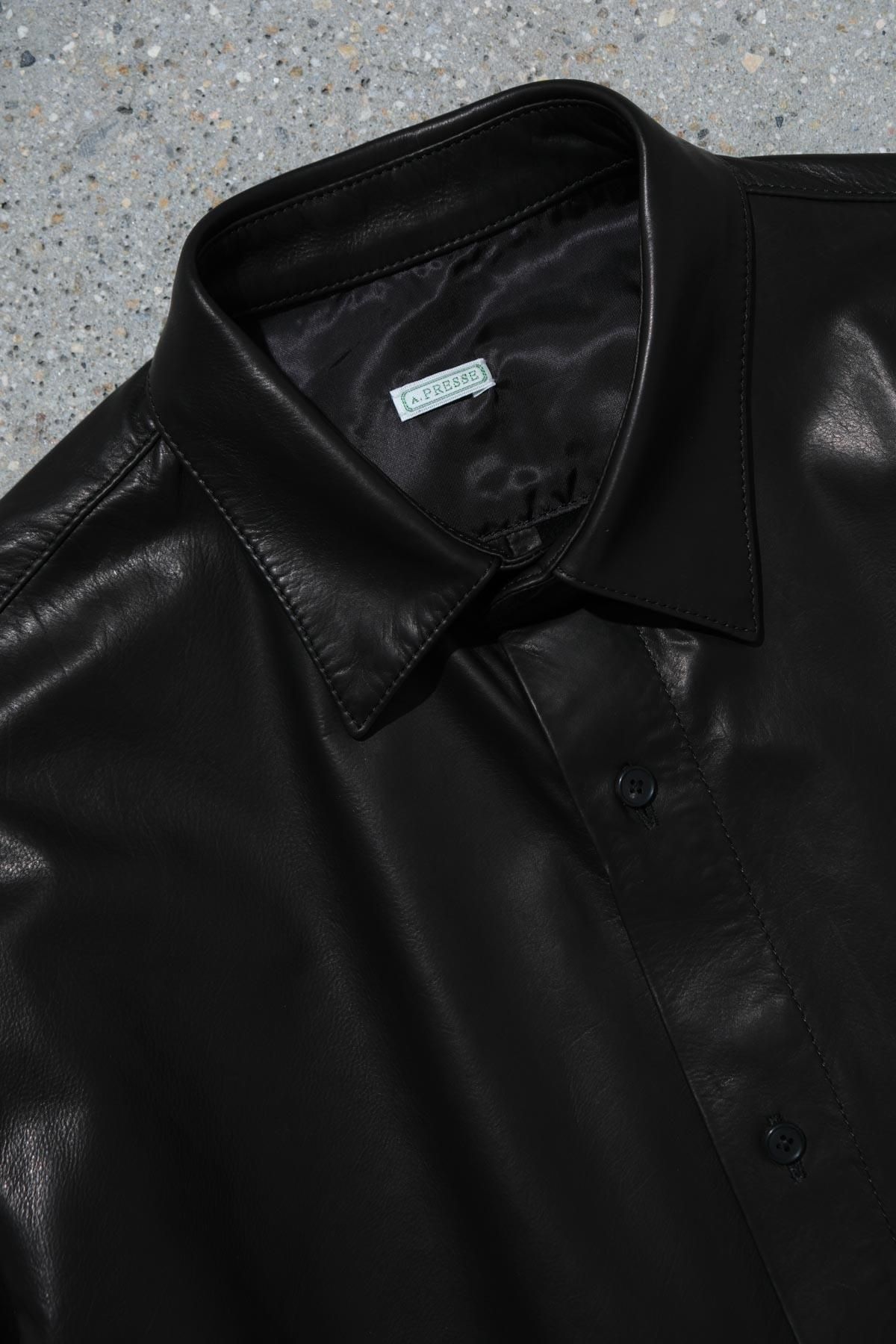 『美品』pelleq レザーシャツ AVIREX（アヴィレックス）の「レザー シャツ / LEATHER CPO