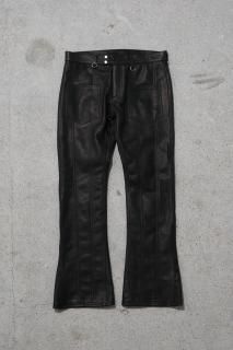 blackmeans / COW LEATHER FLARE PANTS
