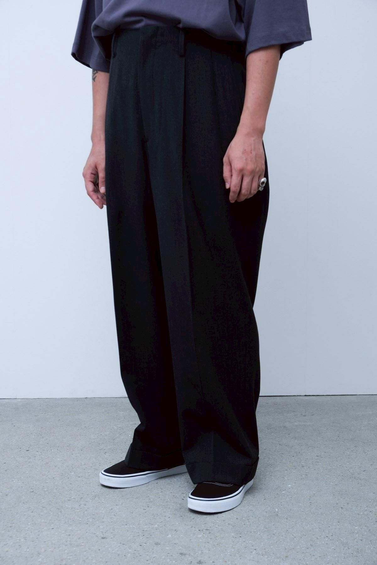 A.PRESSE / Wool Wide Tapered Trousers - IMA:ZINEオンライン