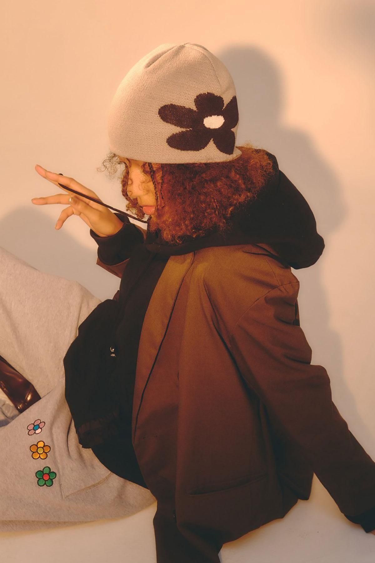 NICKGEAR コート Nick gear / Flower embroidery beanie - IMA:ZINEオンライン