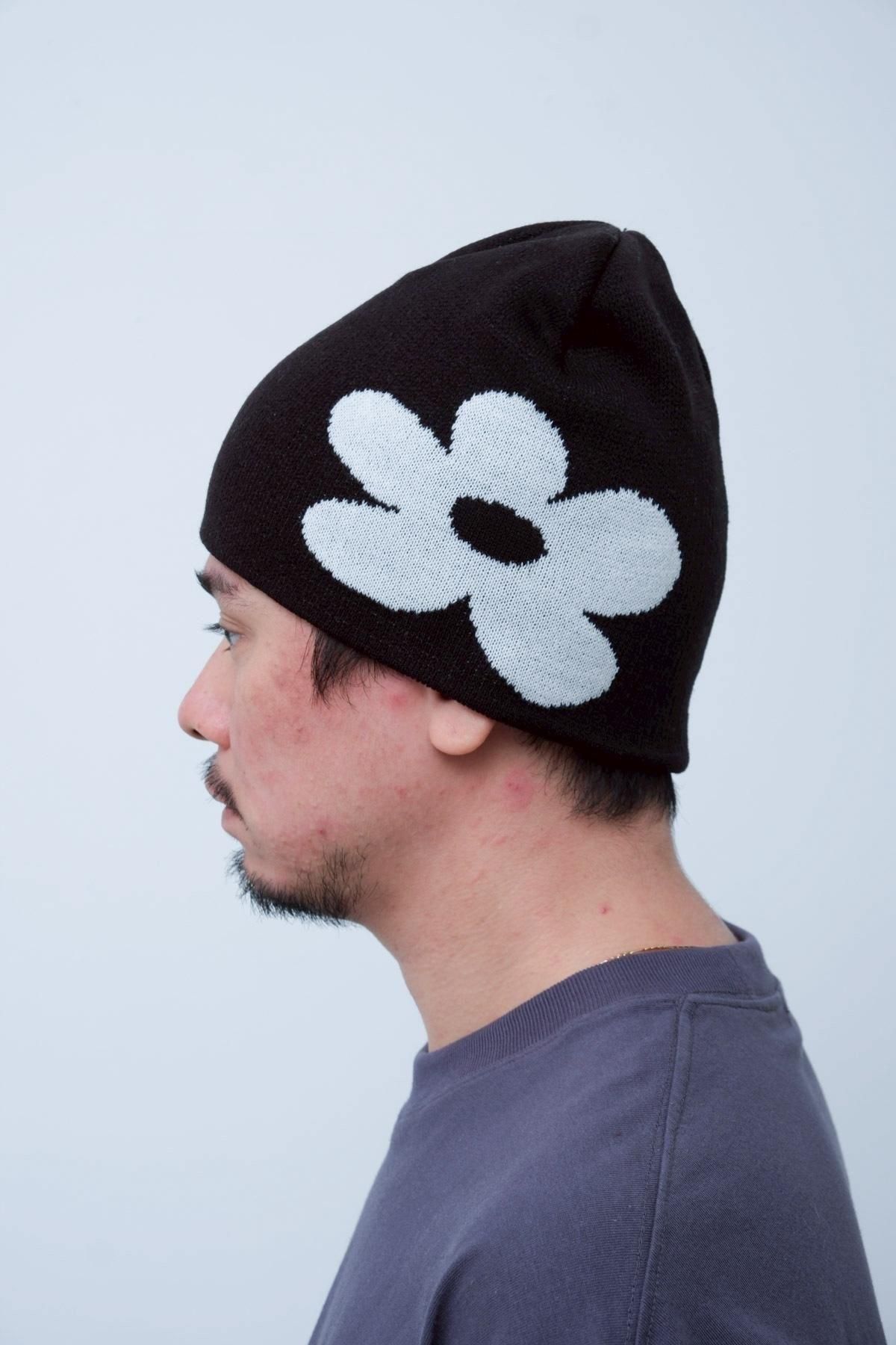 NICK GEAR Rhinestone Flower beanie ビーニー NICK GEAR Rhinestone Flower beanie ビーニー RHINESTONE