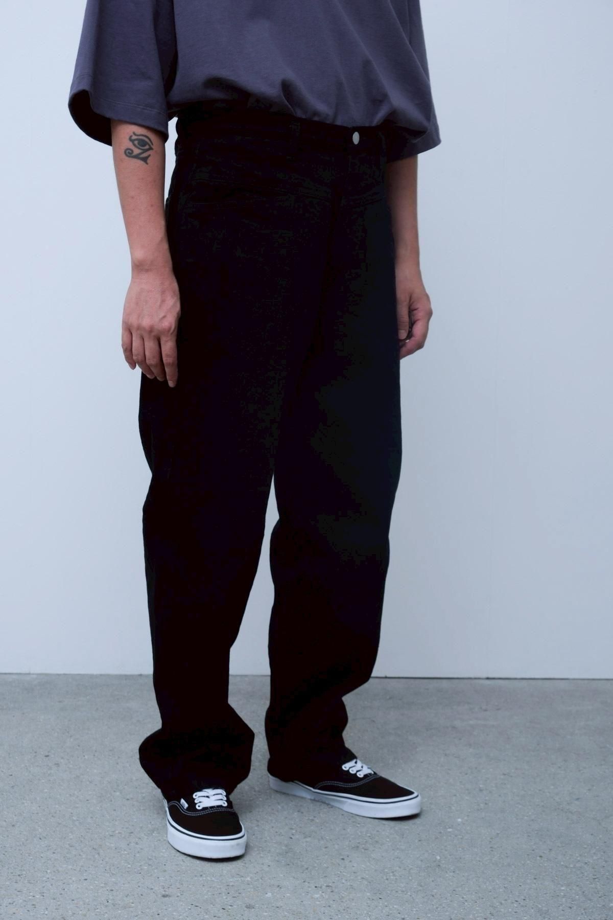 新作25AW COMOLI BLACK DENIM TAPERED PANTS LOCALERS | . COMOLI 25AW 8/23(SAT) RELEASE BLACK DENIM