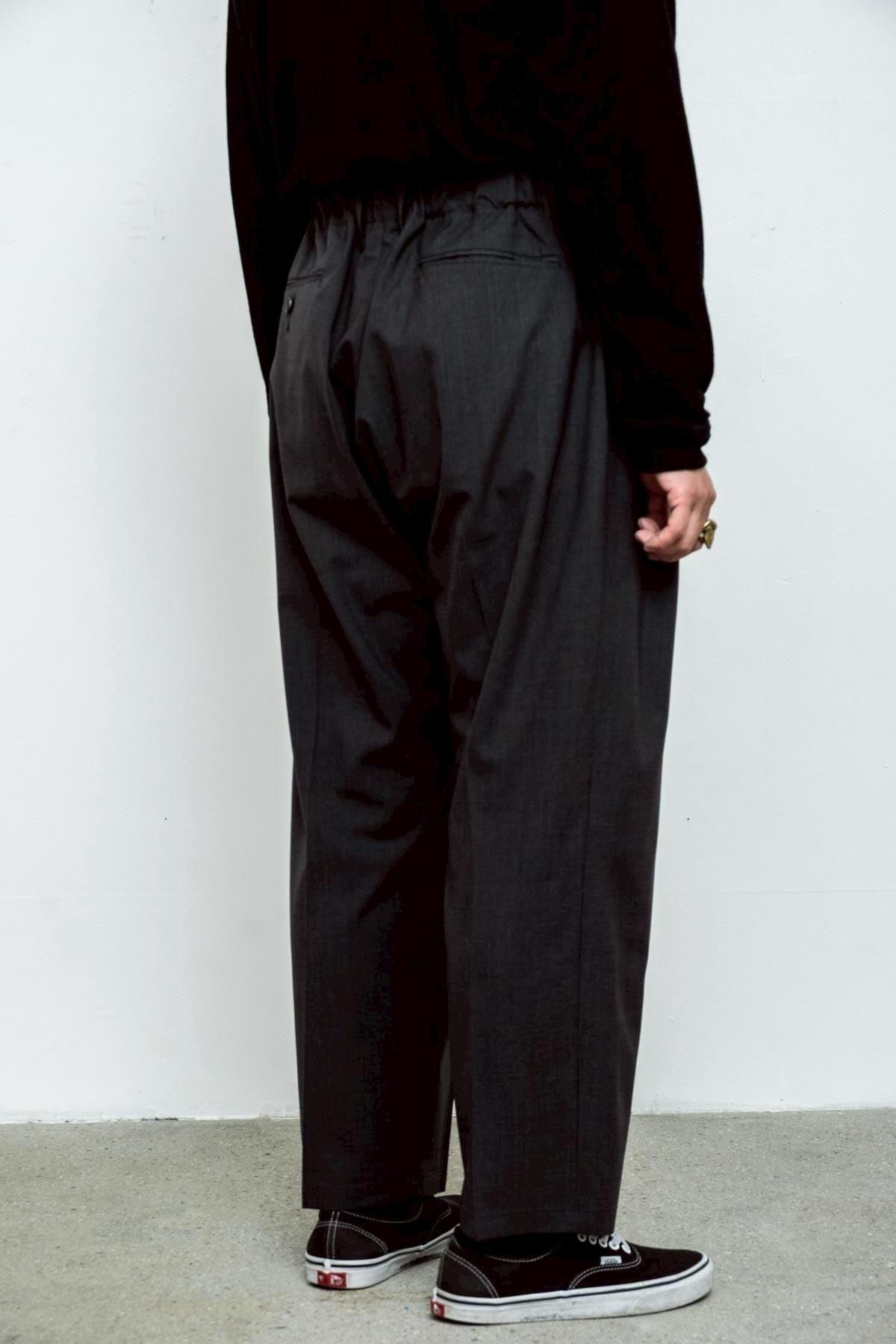 Sillage / baggy trousers anthracite - IMA:ZINEオンラインストア