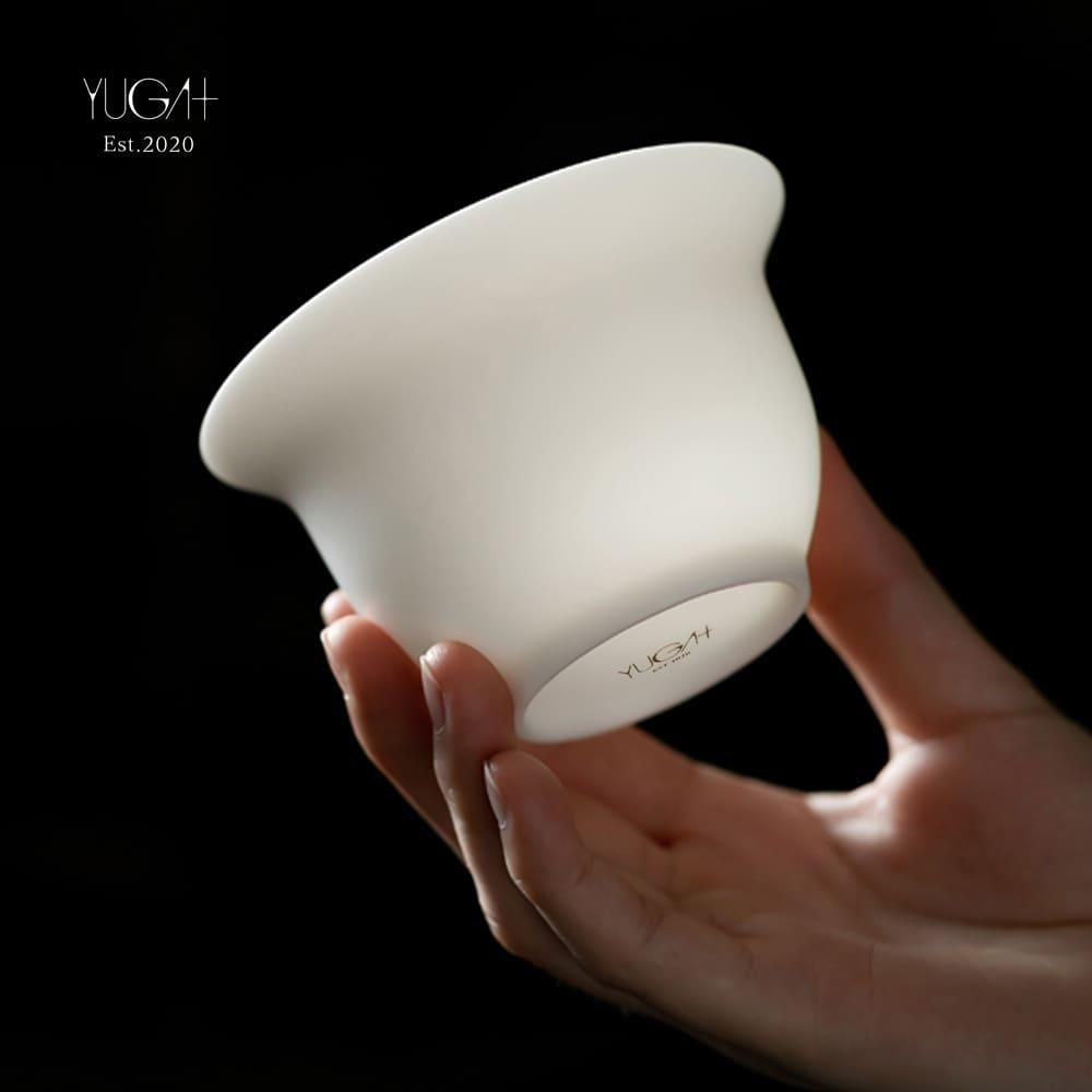 徳化窯　白磁布袋筆覘　送料無料 compass1625924724.jpg