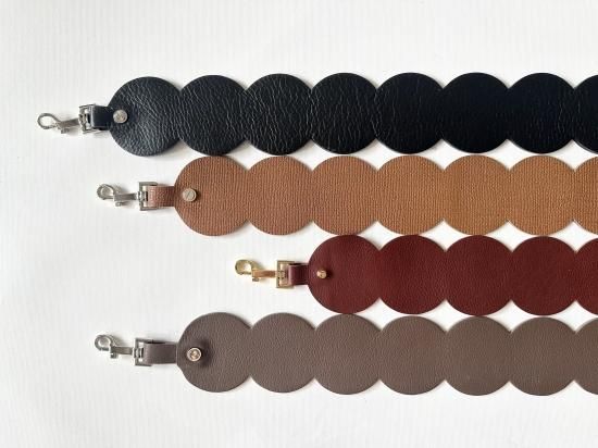 【非売品100個限定】　Sumika　ハンドストラップ付きフォンタブ きらきらぷんぷん丸] ハンドストラップ【ブラック】 黒 太め 布