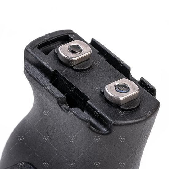Angled Vertical Grip | ブラック - -米軍放出品販売- White Angled Vertical Grip | ブラック - -米軍放出品販売- White