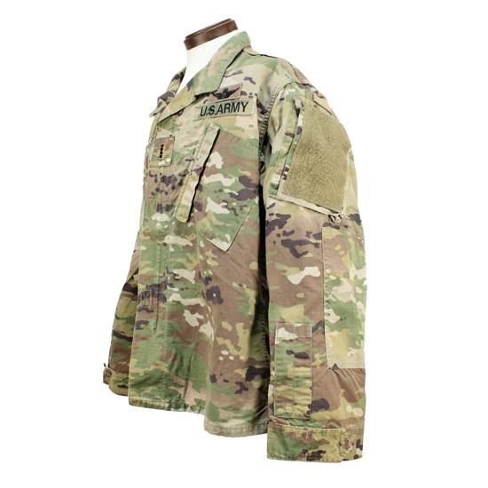 ≪ARMY≫ スコーピオンW2迷彩 コンバットジャケット / Medium ≪ARMY≫ スコーピオンW2迷彩 コンバットジャケット / Medium