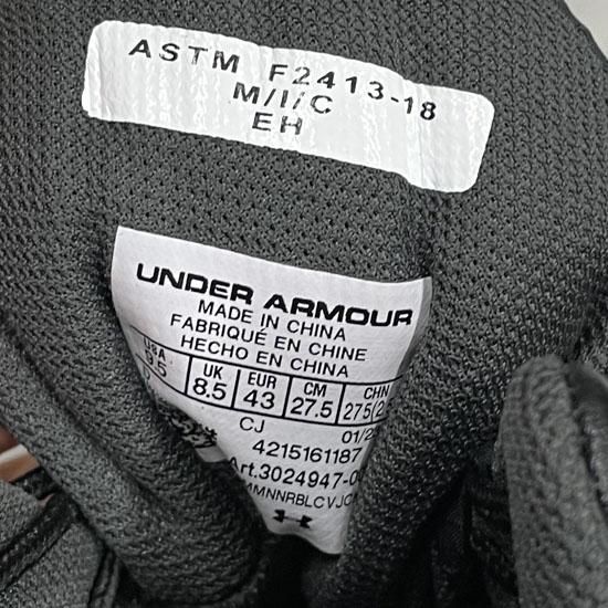≪Under Armour≫