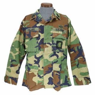 <img class='new_mark_img1' src='https://img.shop-pro.jp/img/new/icons5.gif' style='border:none;display:inline;margin:0px;padding:0px;width:auto;' />≪USGI≫ウッドランド迷彩 コンバットジャケット / MEDIUM-REGULAR (USED)