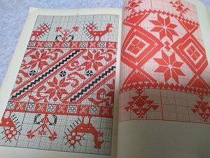 ハンガリー クロスステッチ刺繍本 - 型紙/パターン