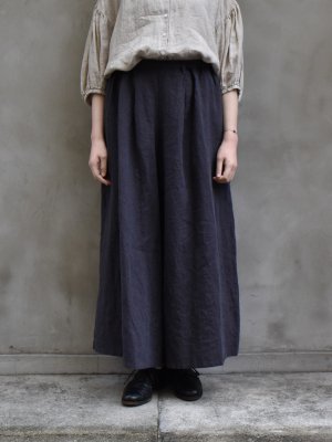 ikkuna suzuki takayuki / gathered pants col.charcoal gray