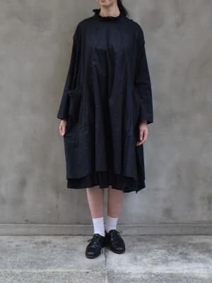 GARMENT REPRODUCTION OF WORKERS / NELLY col.khadi black