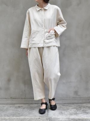 muku / BEIGE PANTS WITH BACK POCKETS col.beige