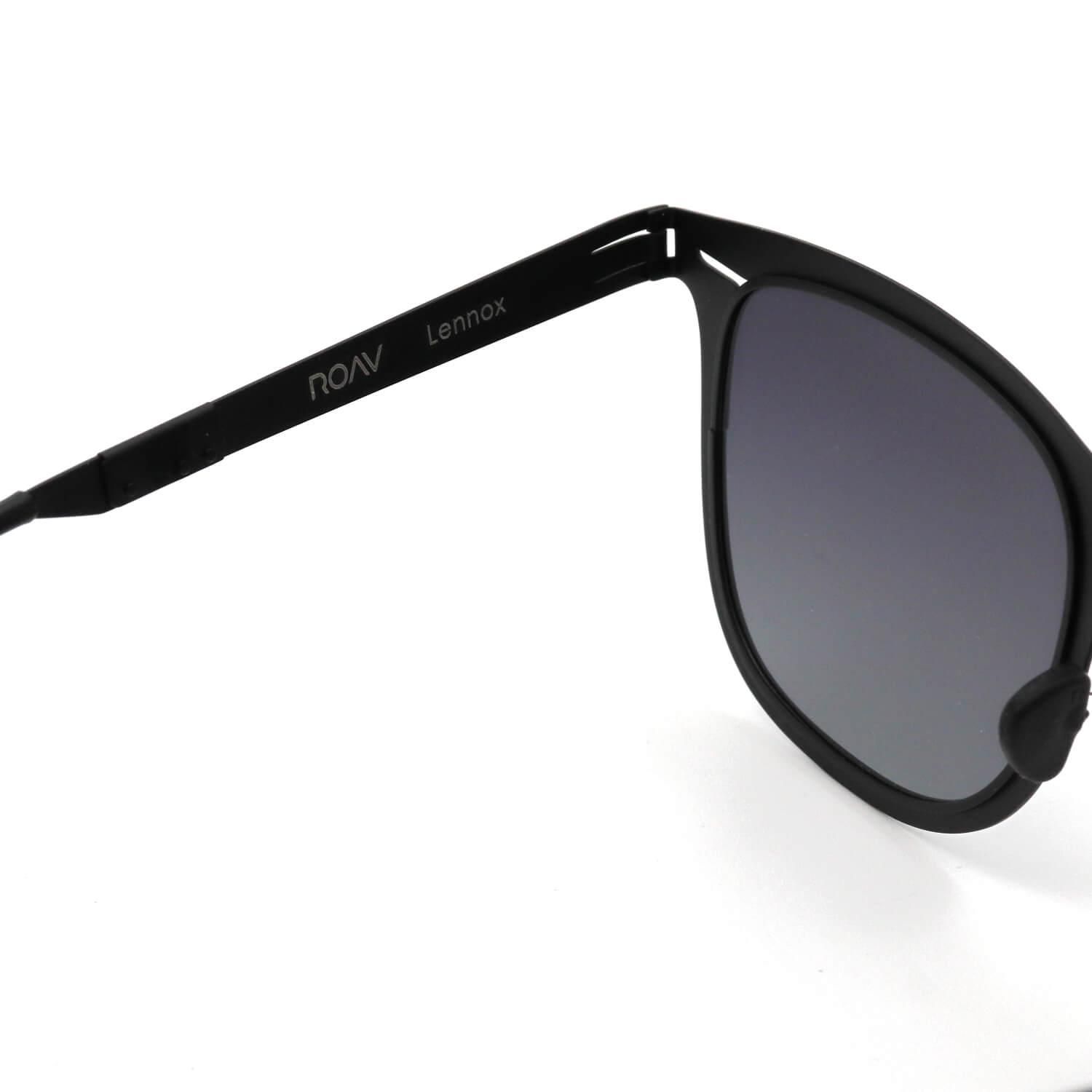 ROAV Lennox VISA ブラック サングラス ケース付き Lennox Black 53-20-145mm | ROAV Galaxy New