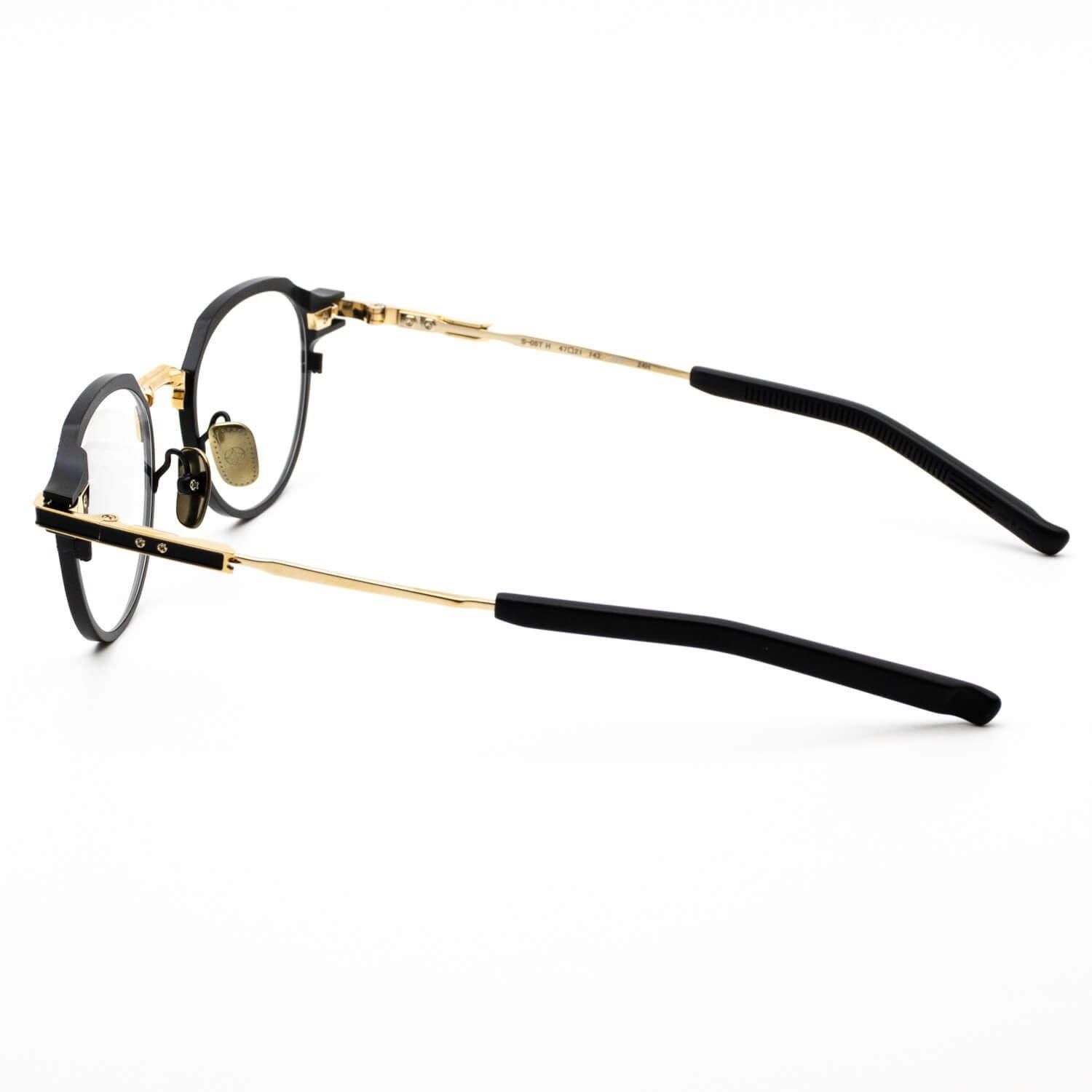 正規取扱店】999.9(フォーナインズ) S-05T Hモデル┃Visio