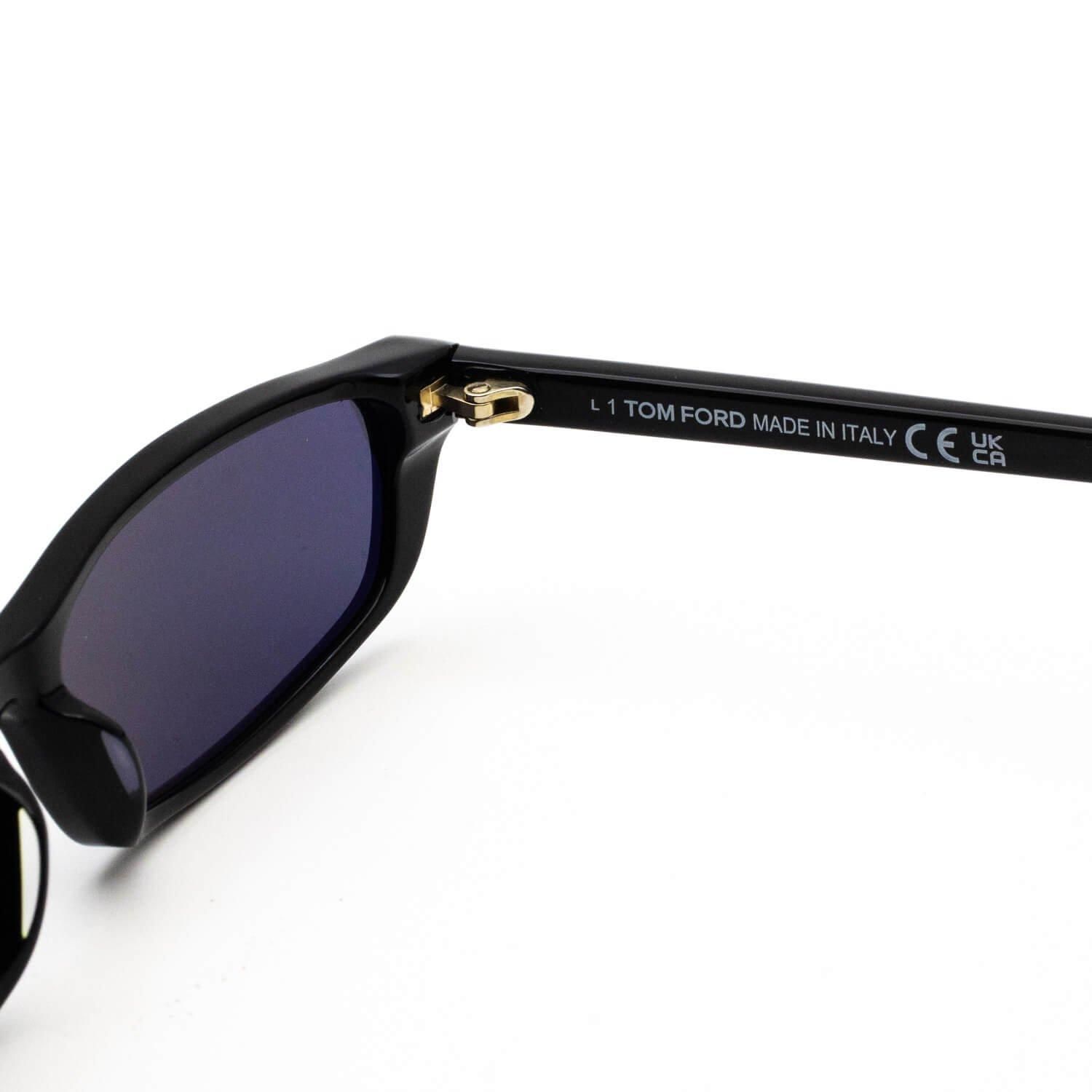 正規取扱店】TF1058 01Aカラー TOMFORD┃Visio公式通販