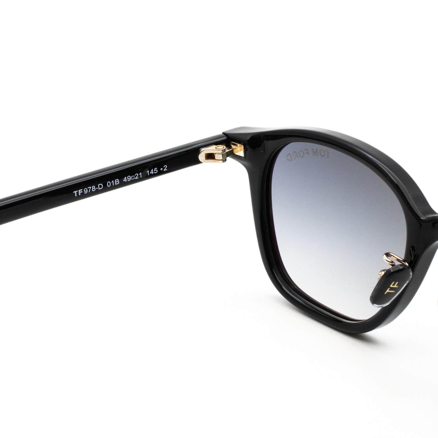 正規品　TOM FORD トムフォード　TF978-D 01B サングラス　眼鏡 TOMFORD (トムフォード) TF978-D お客様紹介 サングラス 熊本光