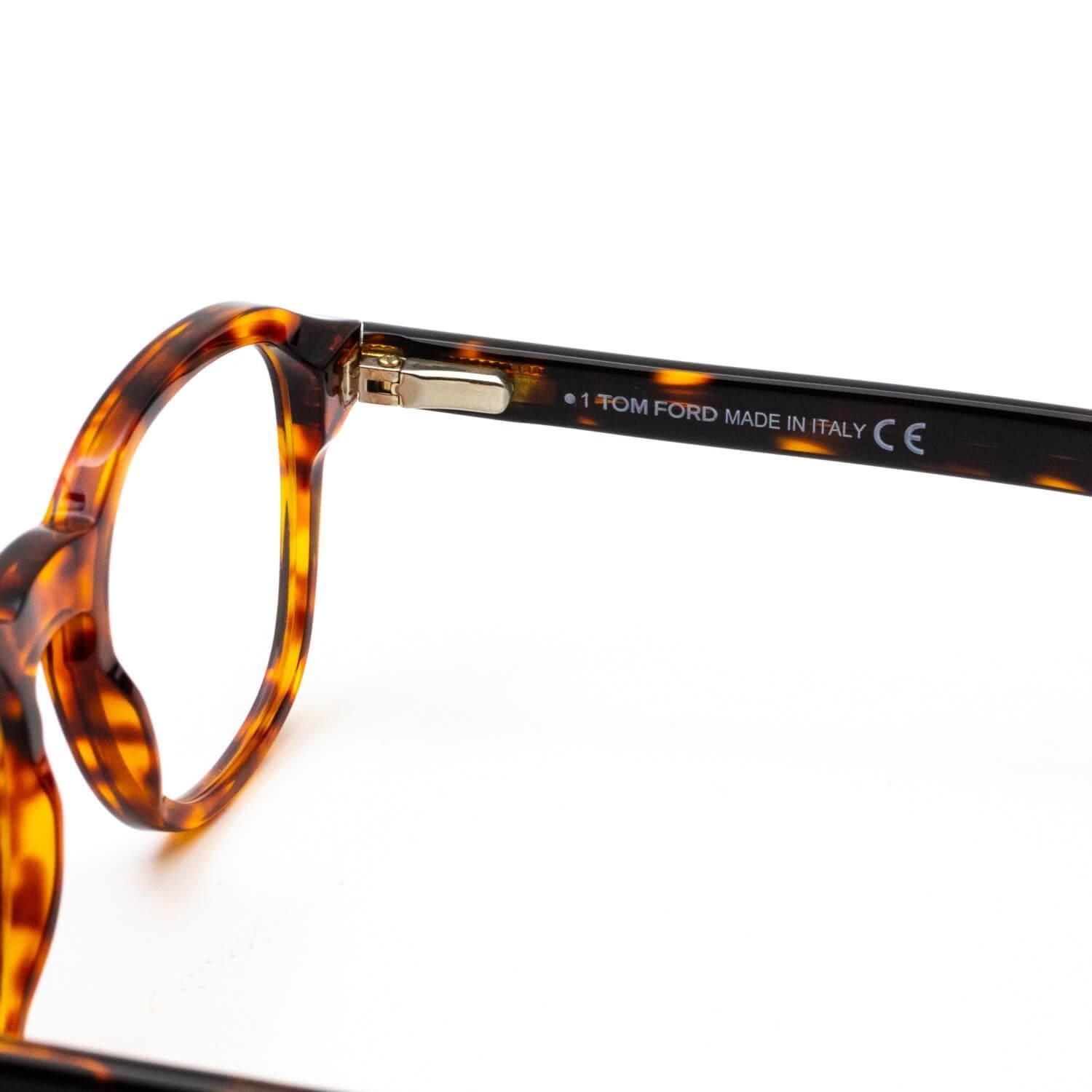 TF5821-B 052カラーTOMFORD┃トムフォード正規取扱店Visio