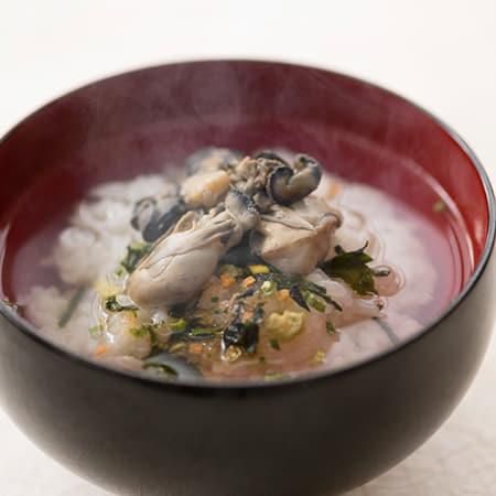 贅沢な牡蠣茶漬け