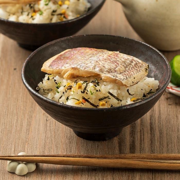 贅沢な鯛茶漬け